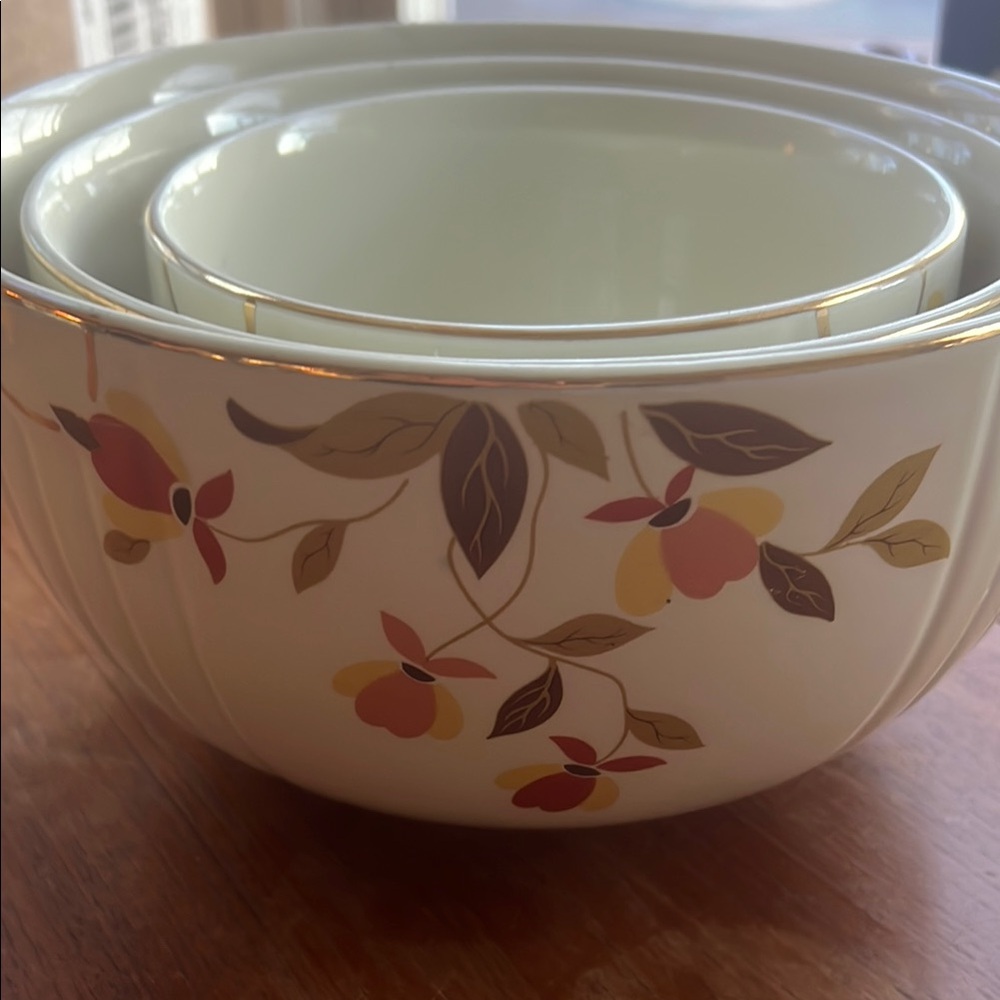 Hall Jewel Tea Autumn Leaf 3-Pc Nesting Mixing Bowl Set Good Condition No Chips